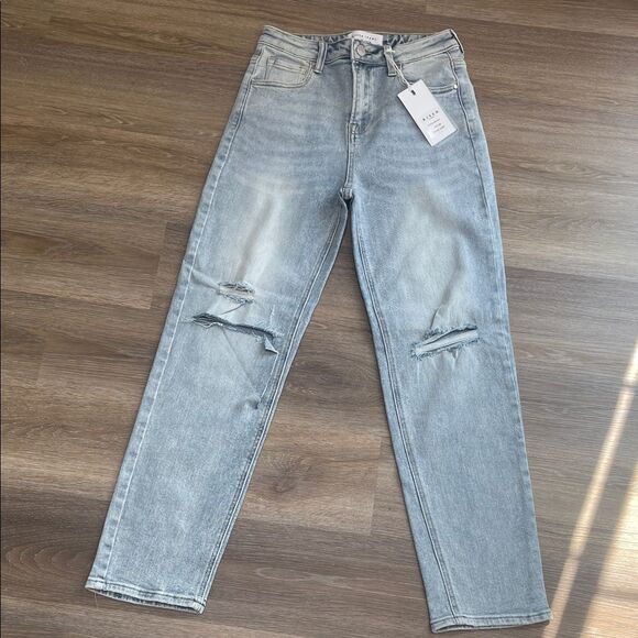 Risen Light Wash Distressed Blue High Waist Relaxed Jeans Sz 3/26 NWT - Picture 1 of 15